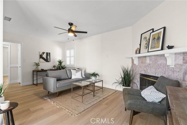 1445 W 110th, Los Angeles, CA 90047