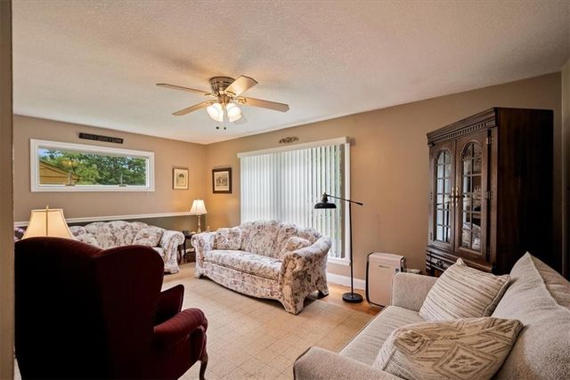 13124 Herrick Avenue, Grandview, MO 64030