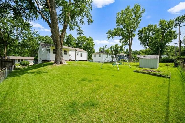 13124 Herrick Avenue, Grandview, MO 64030