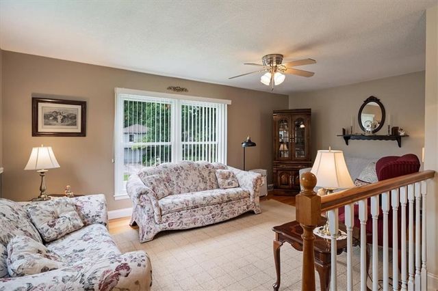 13124 Herrick Avenue, Grandview, MO 64030