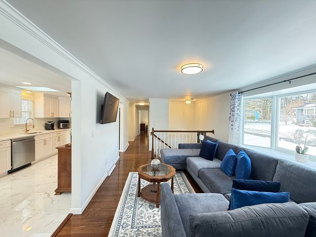 62 Duncan Rd, Stoughton, MA 02072