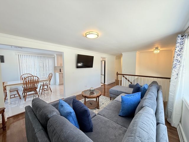 62 Duncan Rd, Stoughton, MA 02072