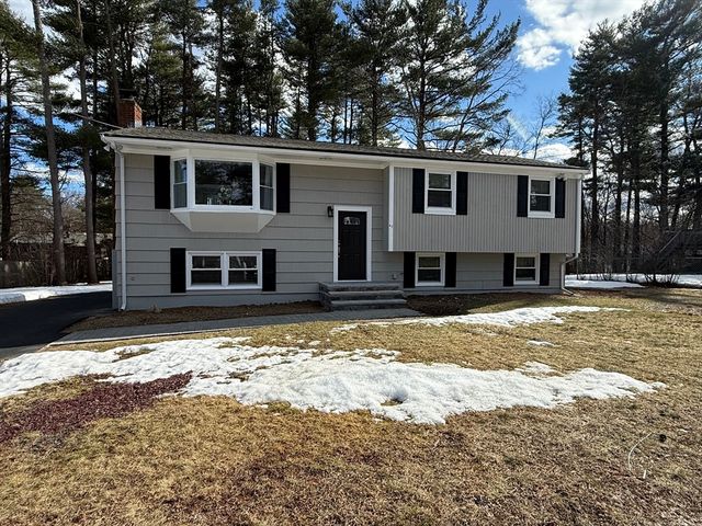 62 Duncan Rd, Stoughton, MA 02072