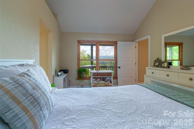 219 Sandalwood Drive, Whittier, NC 28789