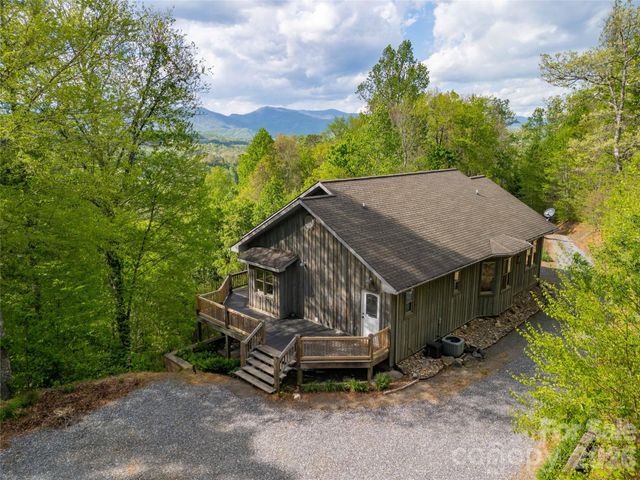 219 Sandalwood Drive, Whittier, NC 28789