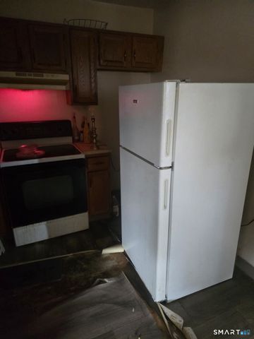 139 Clark Street B, Hartford, CT 06120