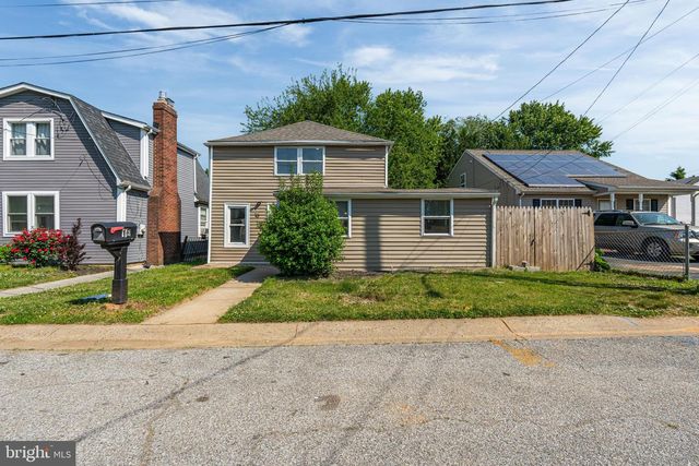 16 TYRONE AVE, New Castle, DE 19720