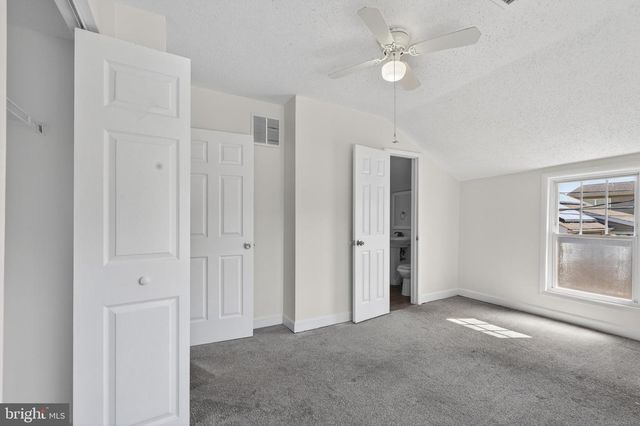 16 TYRONE AVE, New Castle, DE 19720