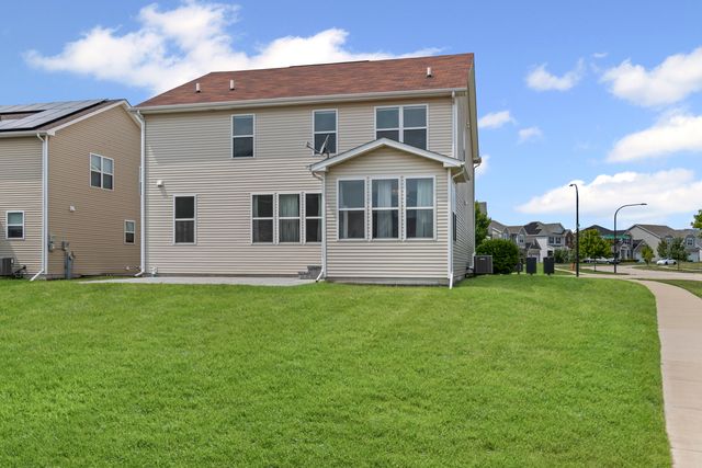 2404 Coastal Sage Court, Naperville, IL 60563