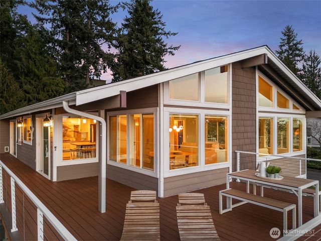 9219 60th Avenue W, Mukilteo, WA 98275