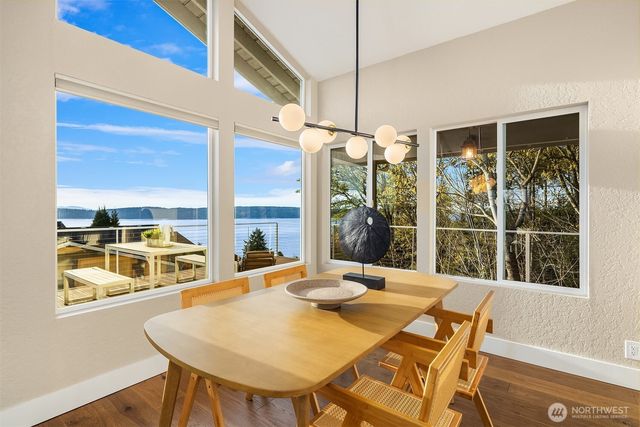 9219 60th Avenue W, Mukilteo, WA 98275