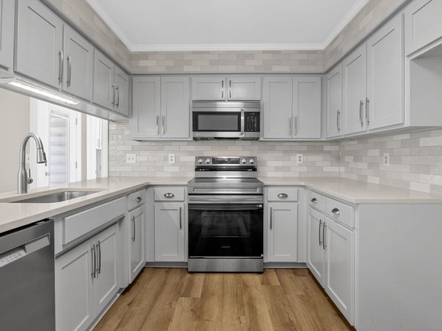 5 Staten Lane, Taylors, SC 29687