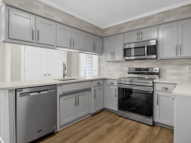 5 Staten Lane, Taylors, SC 29687