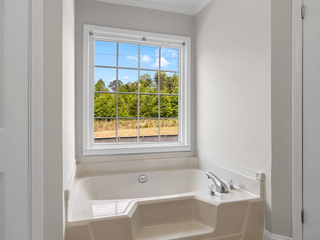 5 Staten Lane, Taylors, SC 29687