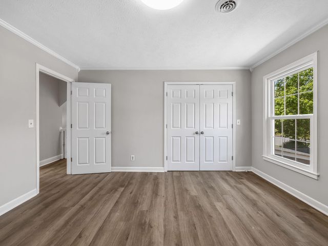 5 Staten Lane, Taylors, SC 29687
