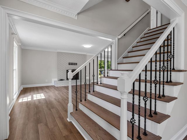 5 Staten Lane, Taylors, SC 29687
