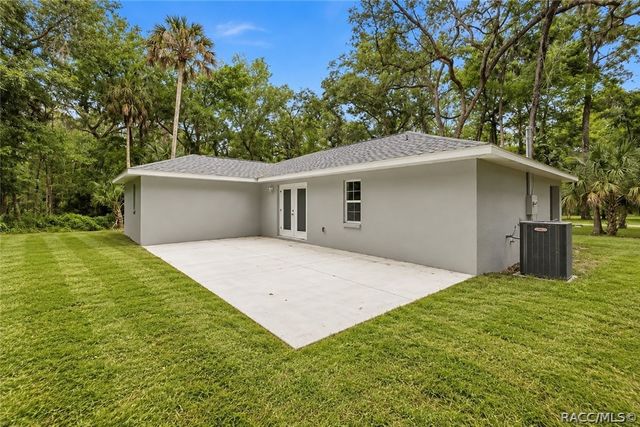 21 River Trail Drive, Inglis, FL 34449