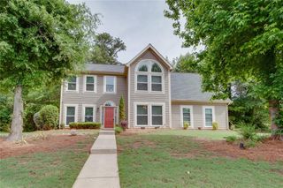 483 Mountain Oaks Parkway, Stone Mountain, GA 30087