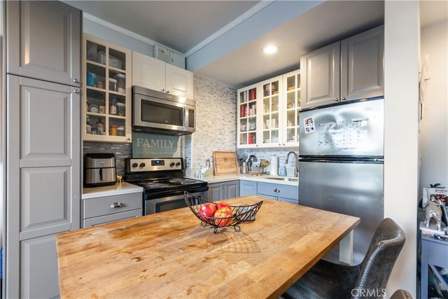 140 Linden Avenue 324, Long Beach, CA 90802