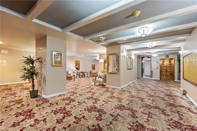 140 Linden Avenue 324, Long Beach, CA 90802