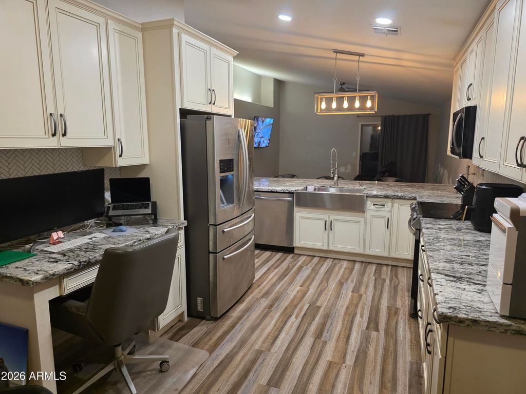 1848 S VALLEY Drive, Apache Junction, AZ 85120 — photo 4