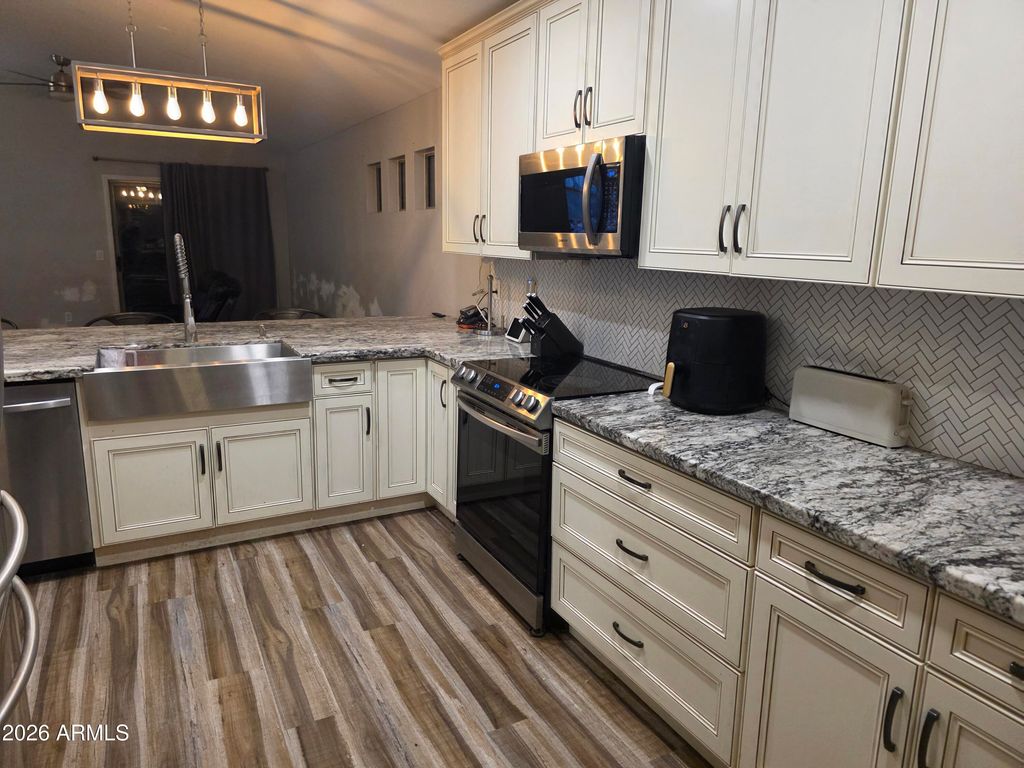 1848 S VALLEY Drive, Apache Junction, AZ 85120 — photo 5