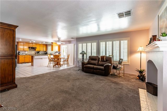 5736 Willowcreek Road, North Las Vegas, NV 89031