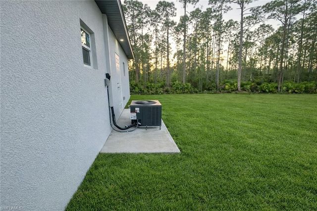 4202 E 30th ST, Alva, FL 33920