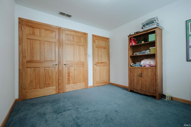 8425 Gun Club Road, Mount Vernon, IN 47620