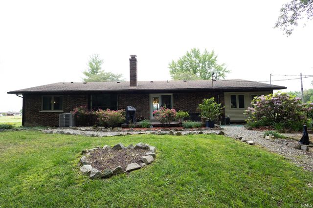 8425 Gun Club Road, Mount Vernon, IN 47620