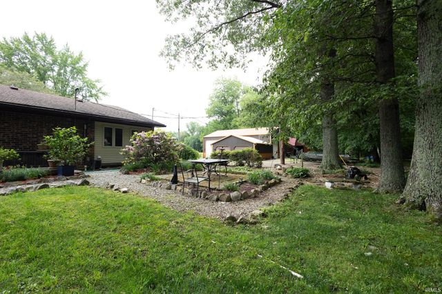 8425 Gun Club Road, Mount Vernon, IN 47620