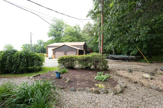8425 Gun Club Road, Mount Vernon, IN 47620