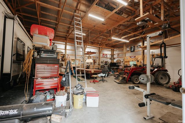 8425 Gun Club Road, Mount Vernon, IN 47620