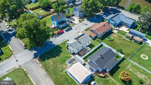52 VAN BUREN ST, Deepwater, NJ 08023