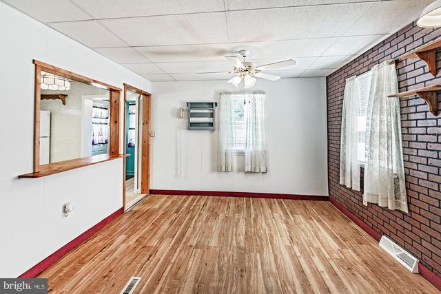 52 VAN BUREN ST, Deepwater, NJ 08023