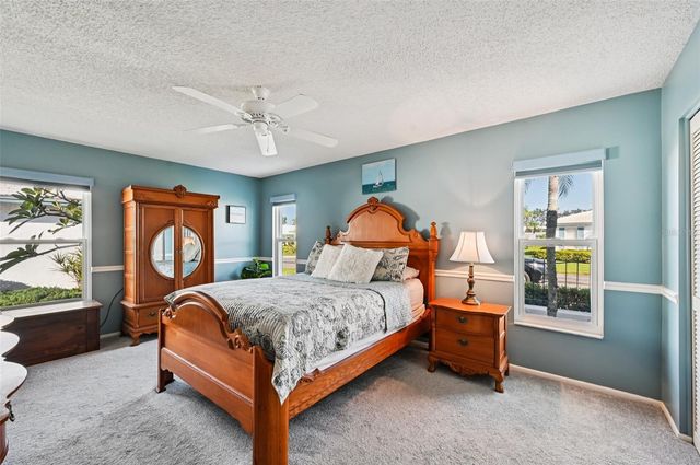 7315 8TH AVENUE W, Bradenton, FL 34209