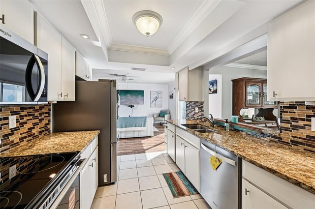 7315 8TH AVENUE W, Bradenton, FL 34209