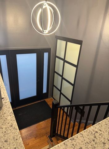 6717 Patton Drive, Woodridge, IL 60517