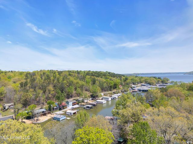 26 Co Rd 262, Iuka, MS 38852