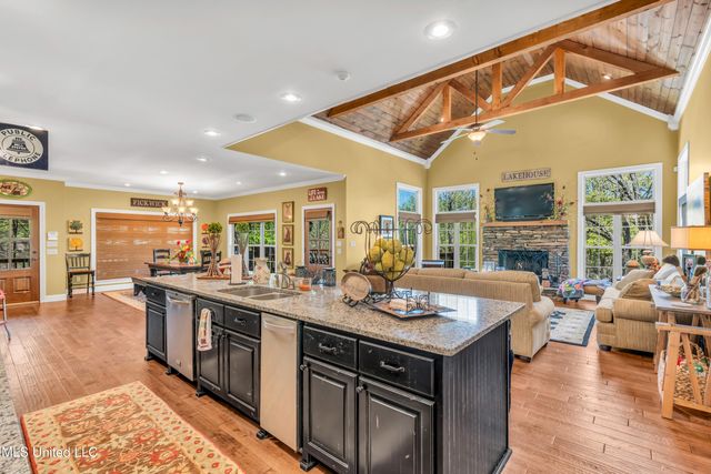 26 Co Rd 262, Iuka, MS 38852