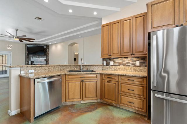 27325 Ventura Drive, Cathedral City, CA 92234