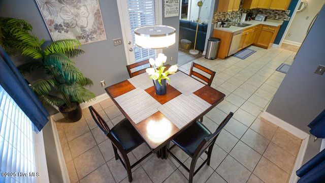 637 Hillside Drive, Wilmington, NC 28412