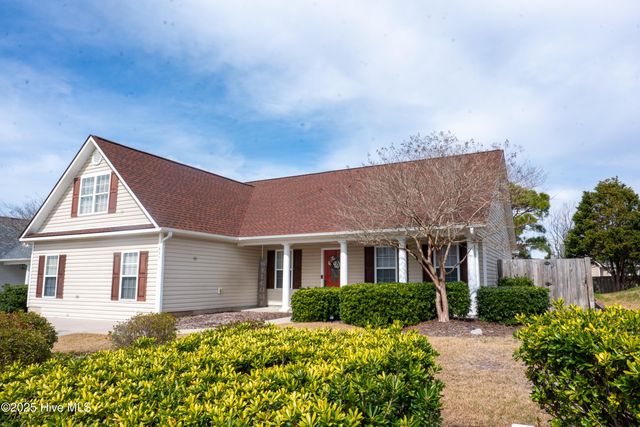 637 Hillside Drive, Wilmington, NC 28412