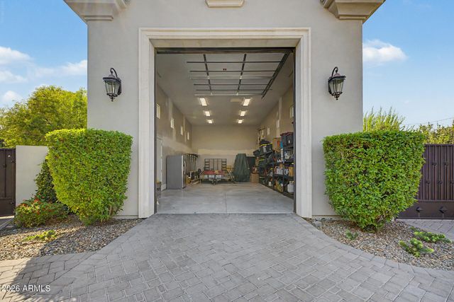 80 N CHURCHILL Court, Gilbert, AZ 85234