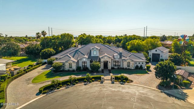 80 N CHURCHILL Court, Gilbert, AZ 85234