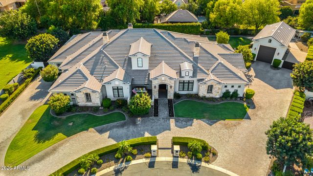 80 N CHURCHILL Court, Gilbert, AZ 85234