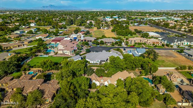 80 N CHURCHILL Court, Gilbert, AZ 85234