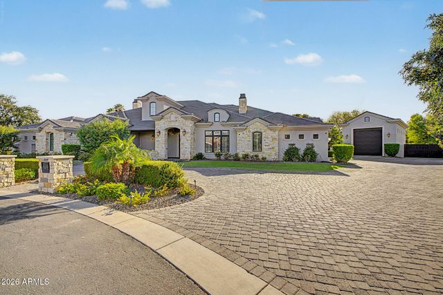 80 N CHURCHILL Court, Gilbert, AZ 85234