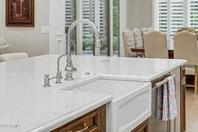 80 N CHURCHILL Court, Gilbert, AZ 85234
