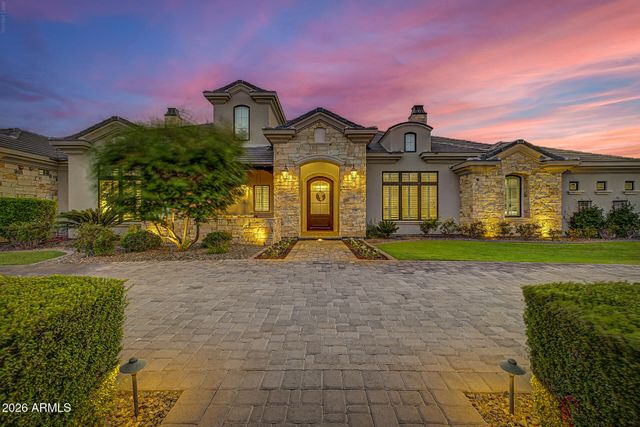 80 N CHURCHILL Court, Gilbert, AZ 85234